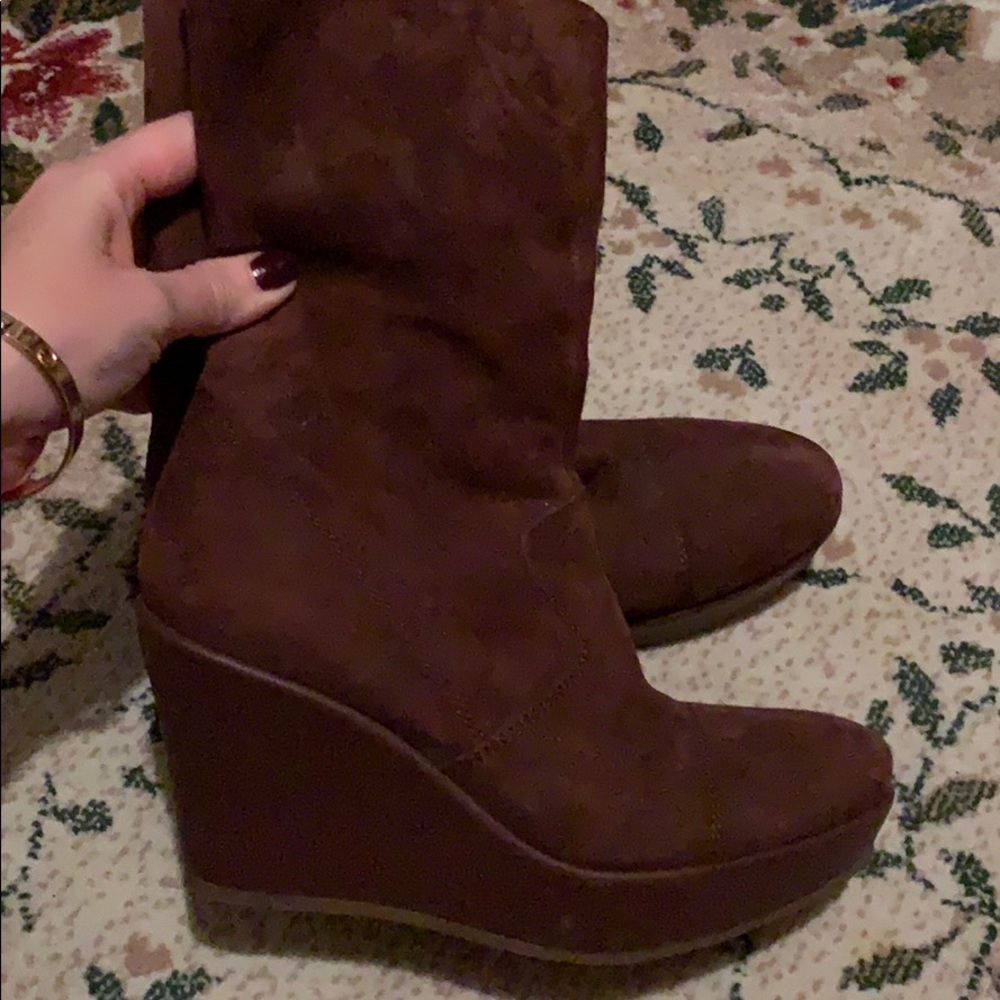 Cordani boots.